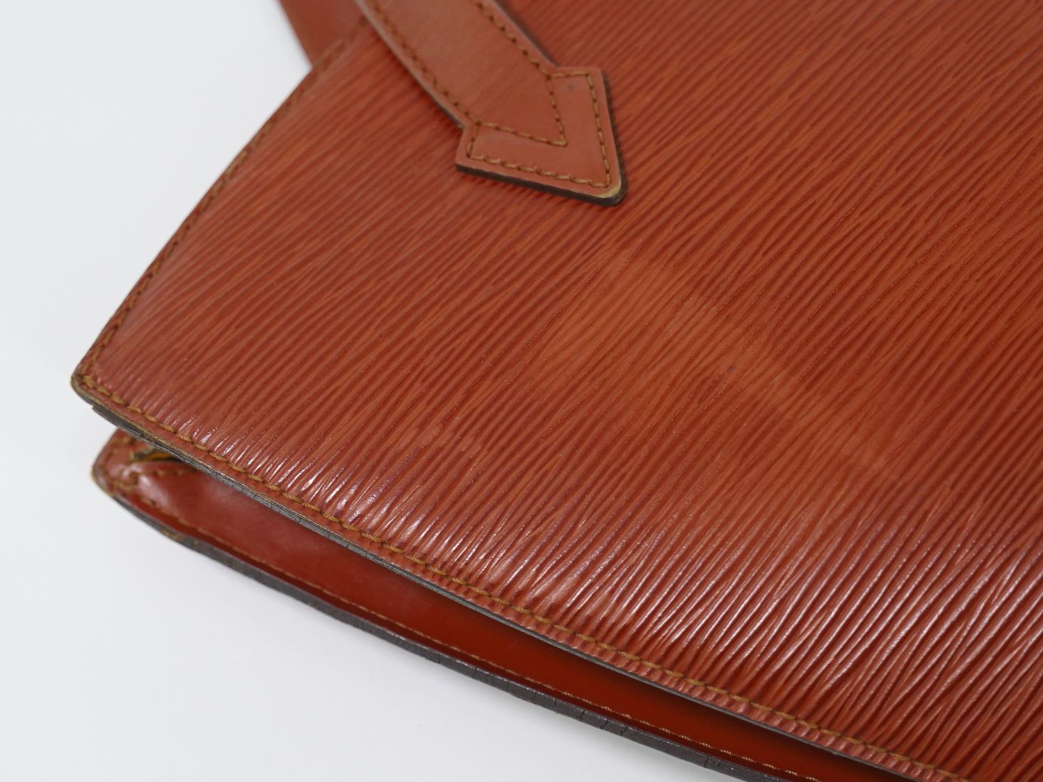 Louis Vuitton LV Saint Jacques Epi Leather Handbag Kenya Brown