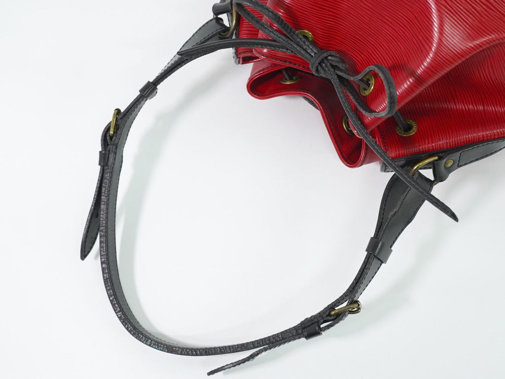 Louis Vuitton LV Petit Noe Epi Leather Shoulder Bag Castilian Red Noir Black