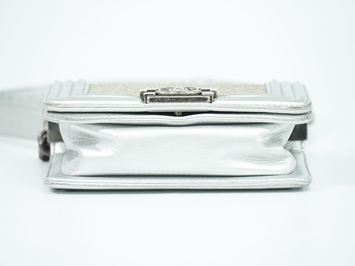 Chanel Boy CC Logo Chain Shoulder Bag Pochette Garu Sha Leather Metallic Silver