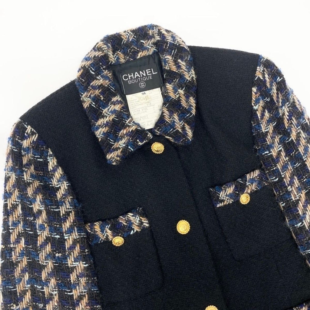 Chanel Vintage Tweed Skirt Jacket & Set CC Logo Gold Button — view 6