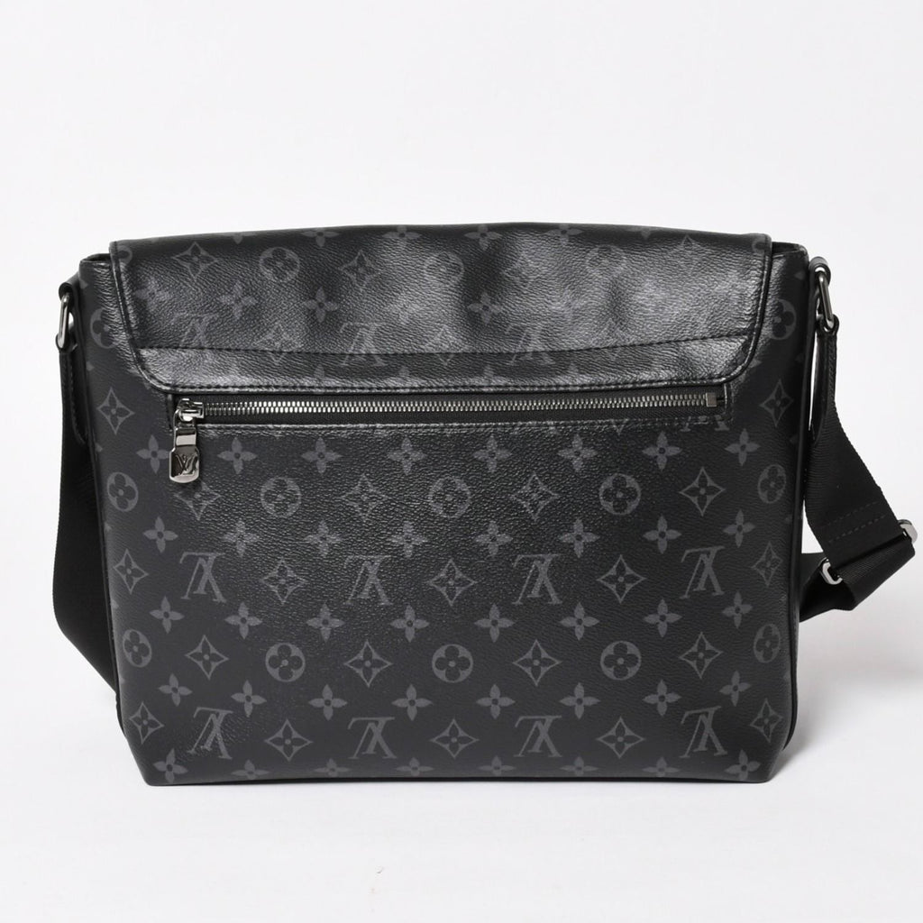 Louis Vuitton District MM Monogram Eclipse Shoulder Bag Black — view 2