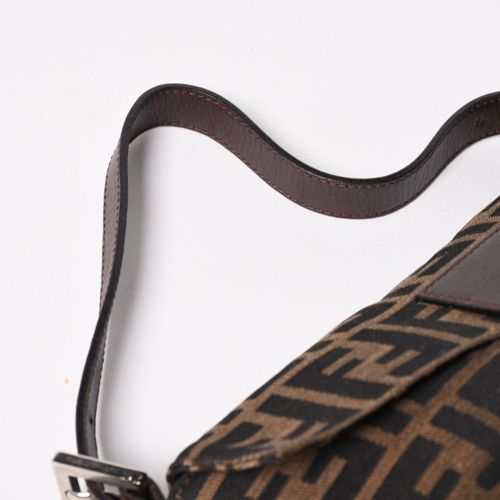 Fendi Mamma Baguette Bag Canvas Leather Brown Zucca Pattern Silver — view 5