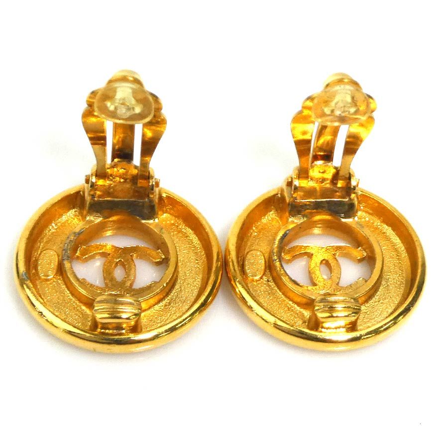 Chanel Earrings Gold