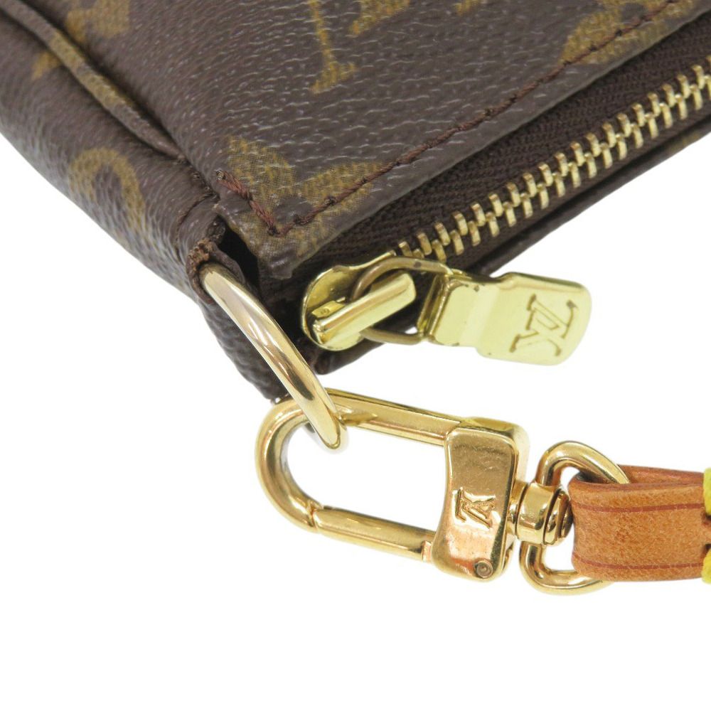 Louis Vuitton Pochette Monogram Pouch