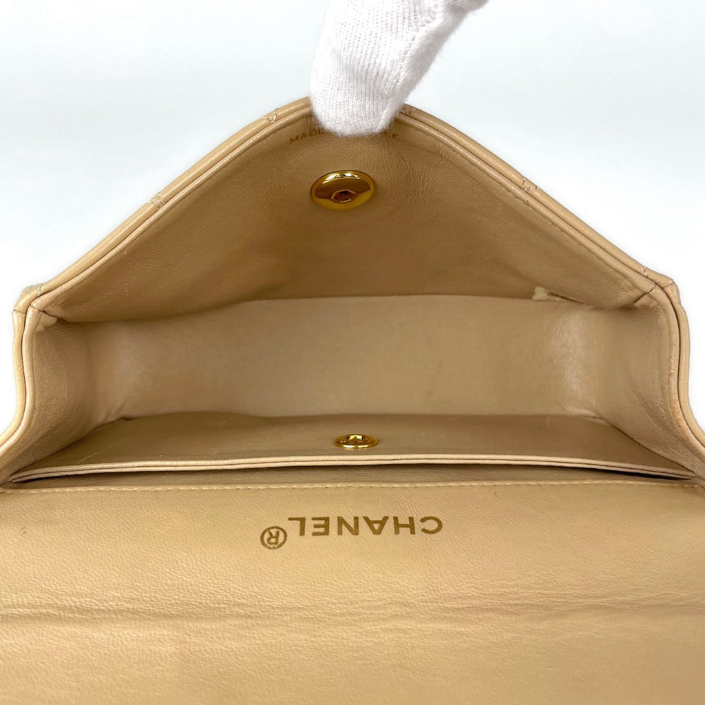 Chanel CC Logo Chain Shoulder Bag Quilted Leather Beige