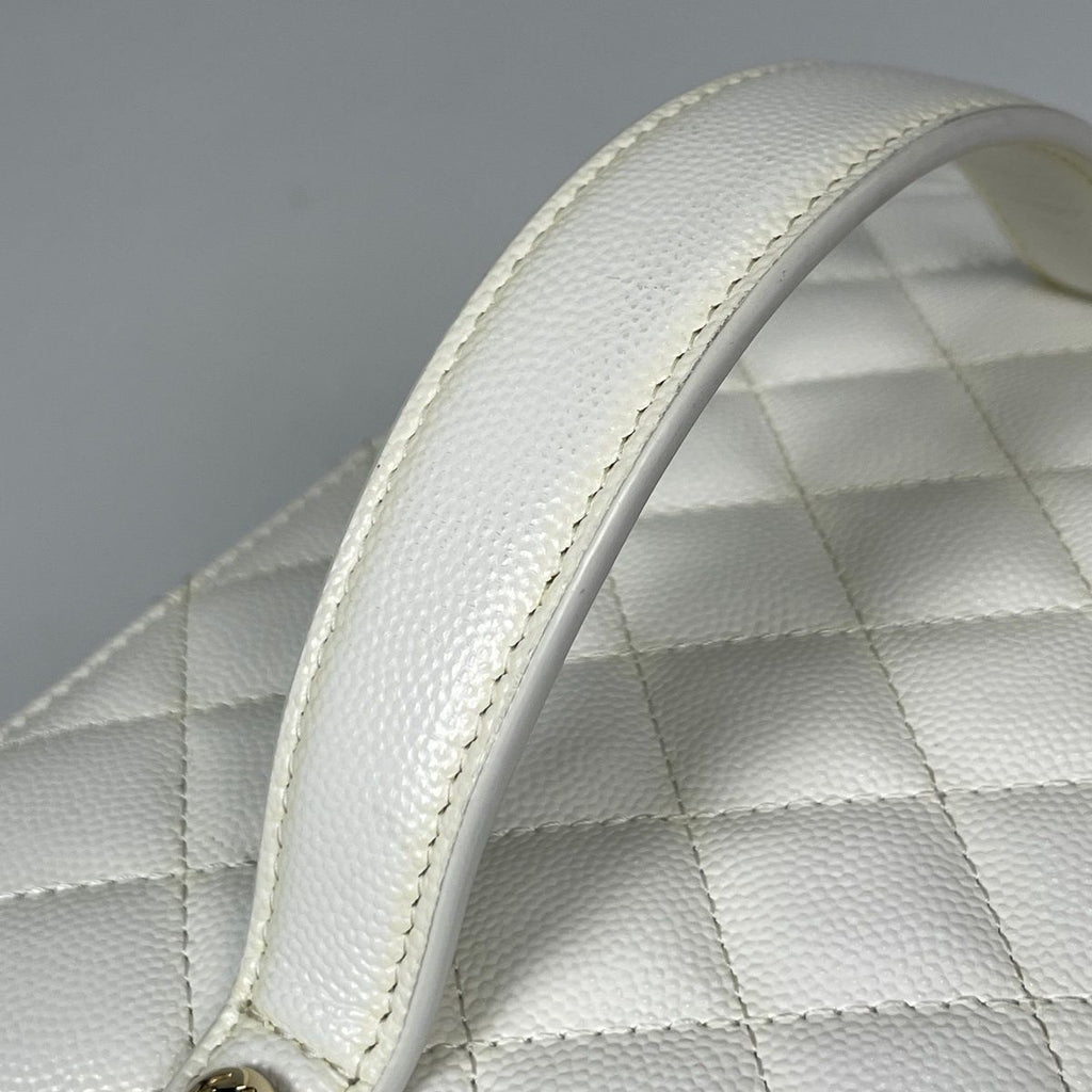 Chanel CC Logo Vanity Makeup Pouch Quilted Mila Caviar Leather White