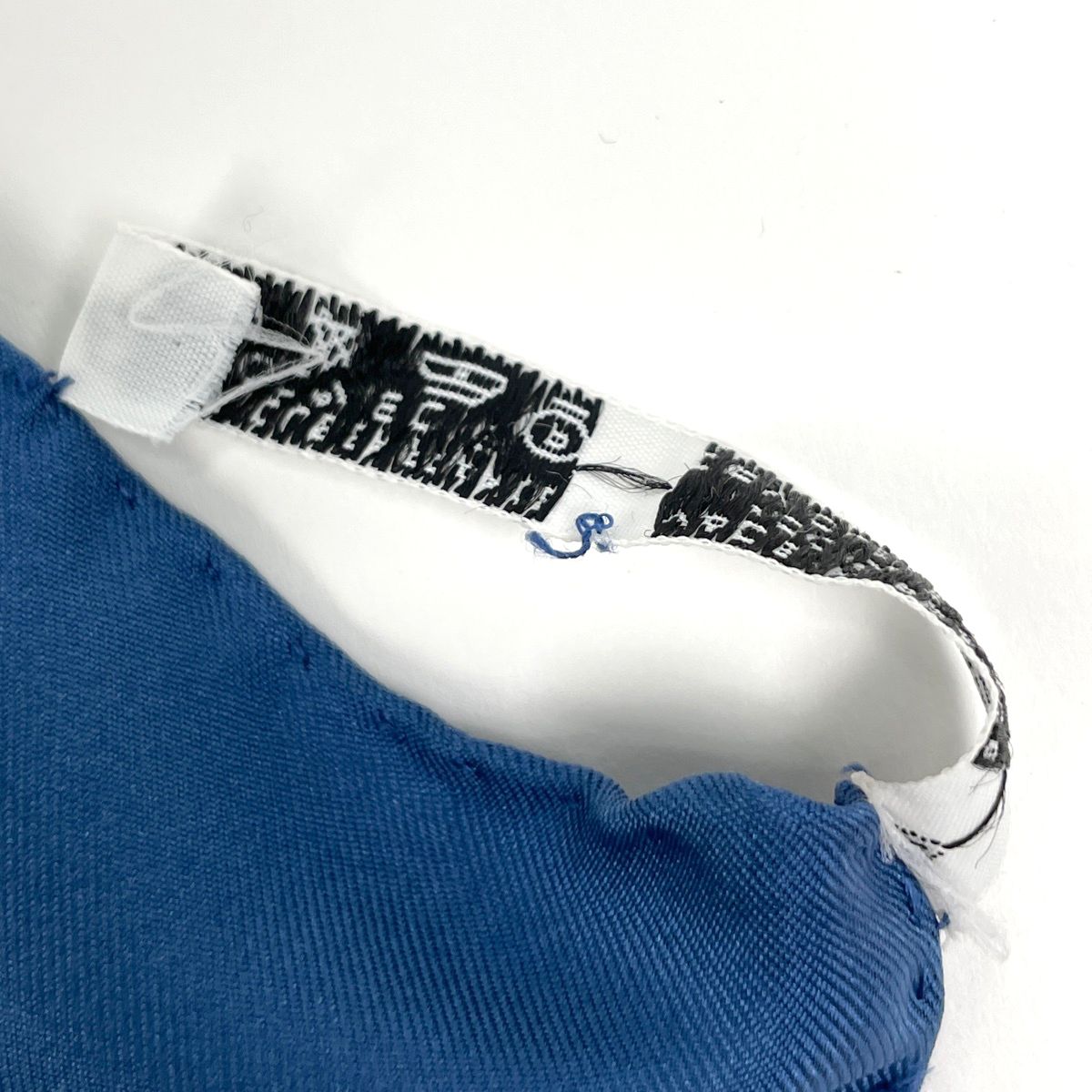 Hermes Carre 90 L`hive Scarf Winter Fire Silk Blue Multicolor