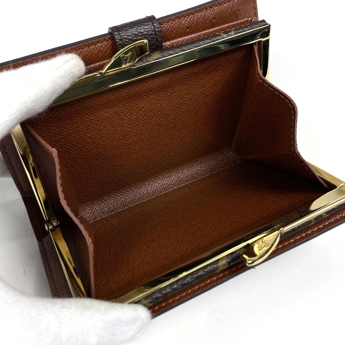 Louis Vuitton Porte Monet Billets Viennois Bifold Wallet Kiss Lock Monogram