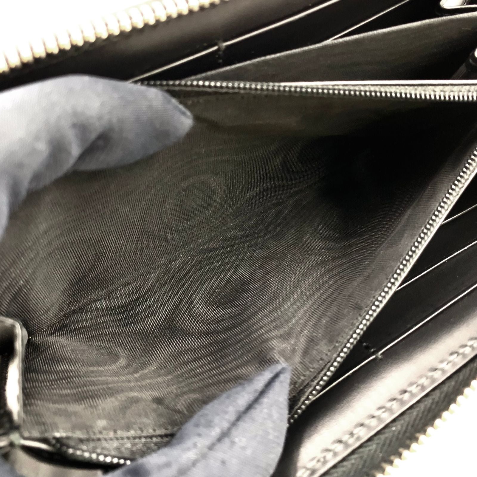 Gucci Guccissima Sherry Line Zip Around Leather Black Multicolor Wallet Silver