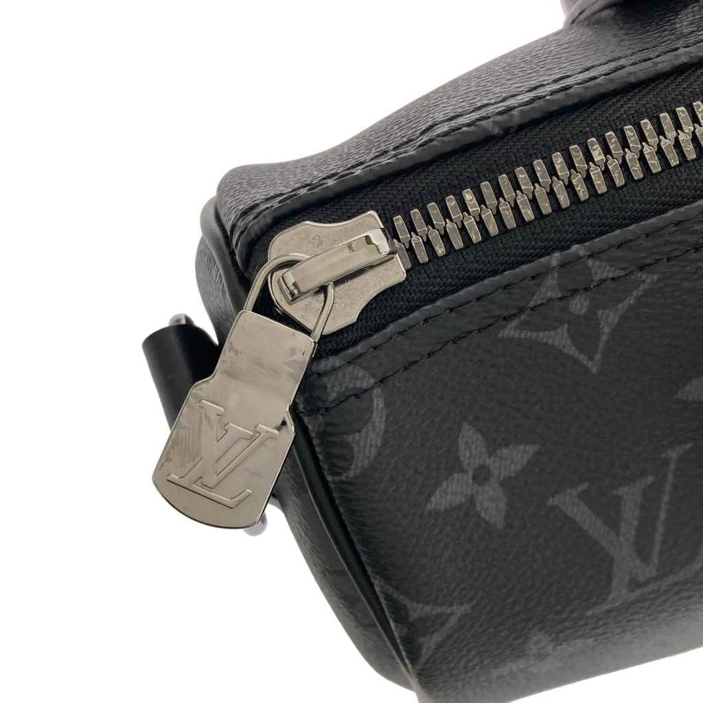 Louis Vuitton Monogram Eclipse Reverse Keepall Bandouliere 25 Boston Bag