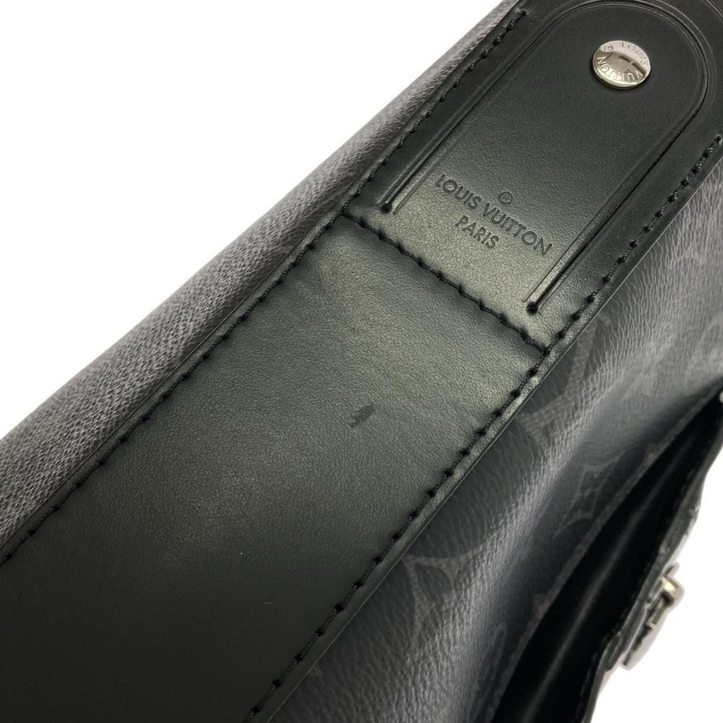Louis Vuitton Monogram Eclipse Odyssey Messenger Mm Shoulder Bag