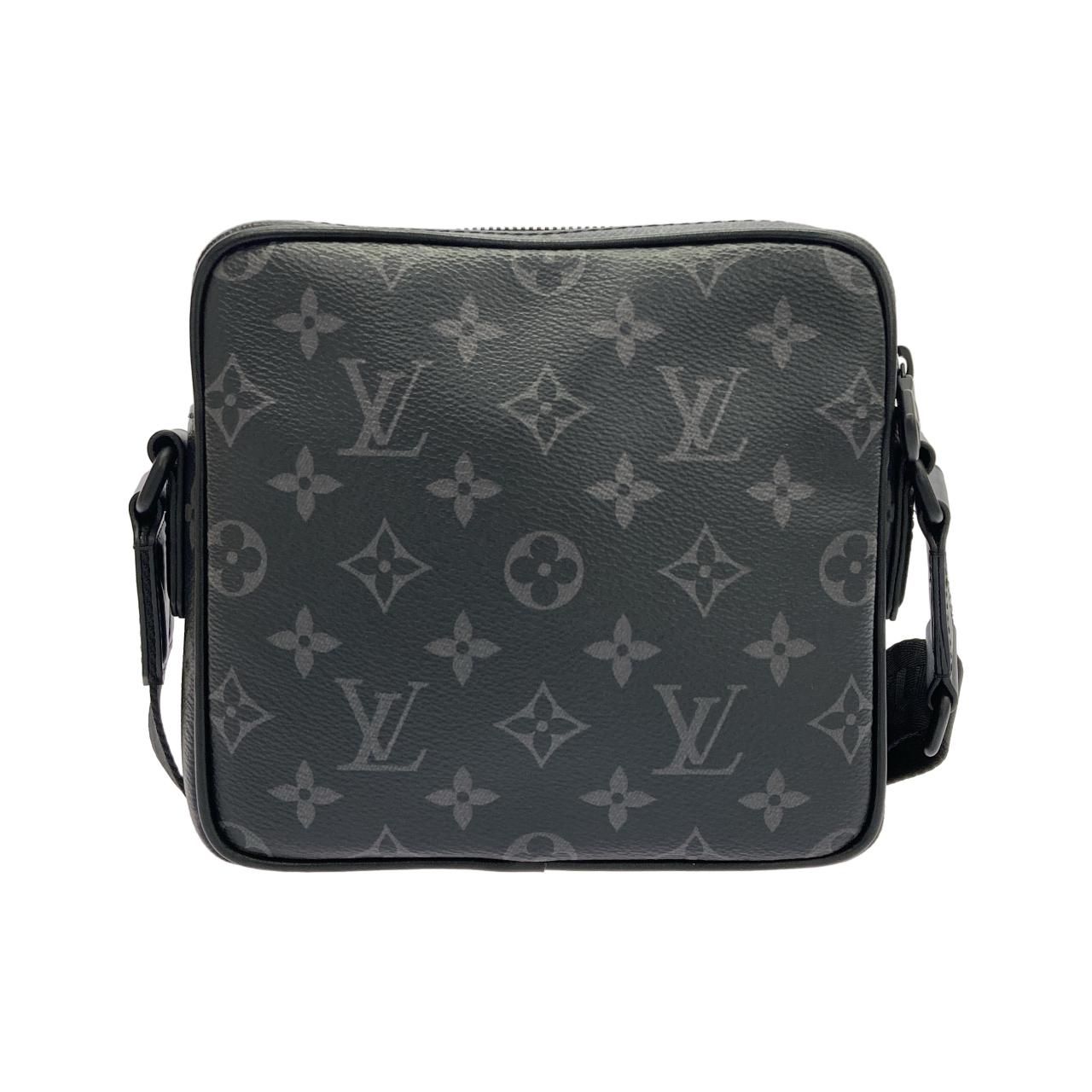 Louis Vuitton Monogram Eclipse Getaway Messenger Shoulder Bag