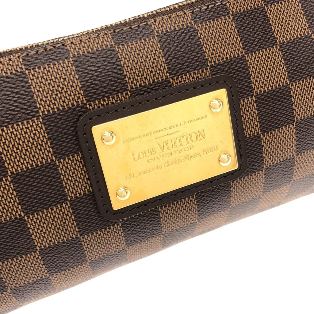 Louis Vuitton Damier Shoulder Bag