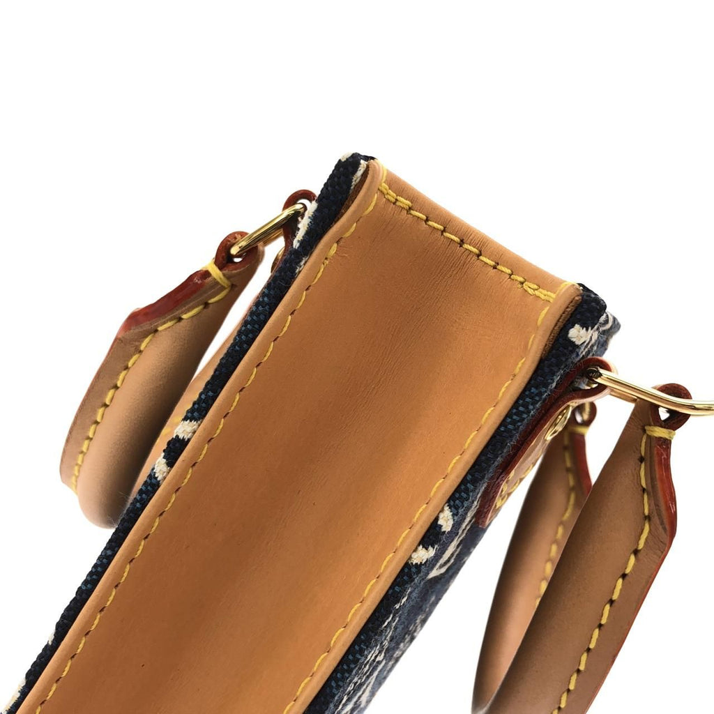 Louis Vuitton Petite Sac Plat