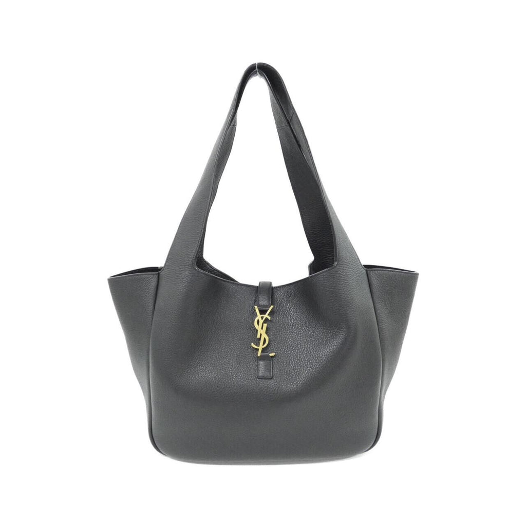 Saint Laurent le 5 a 7 Bea Aaduu