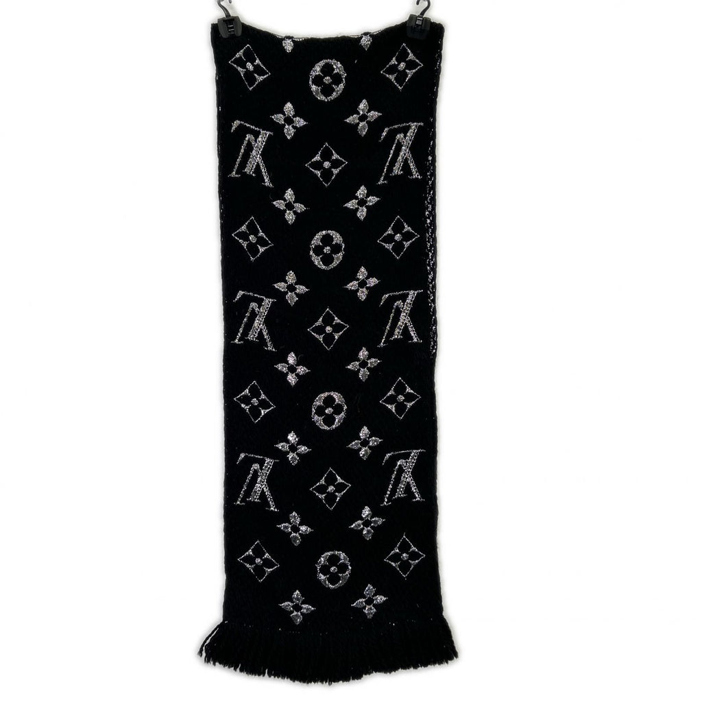 Louis Vuitton Echarpe Logo Mania Shine Scarf