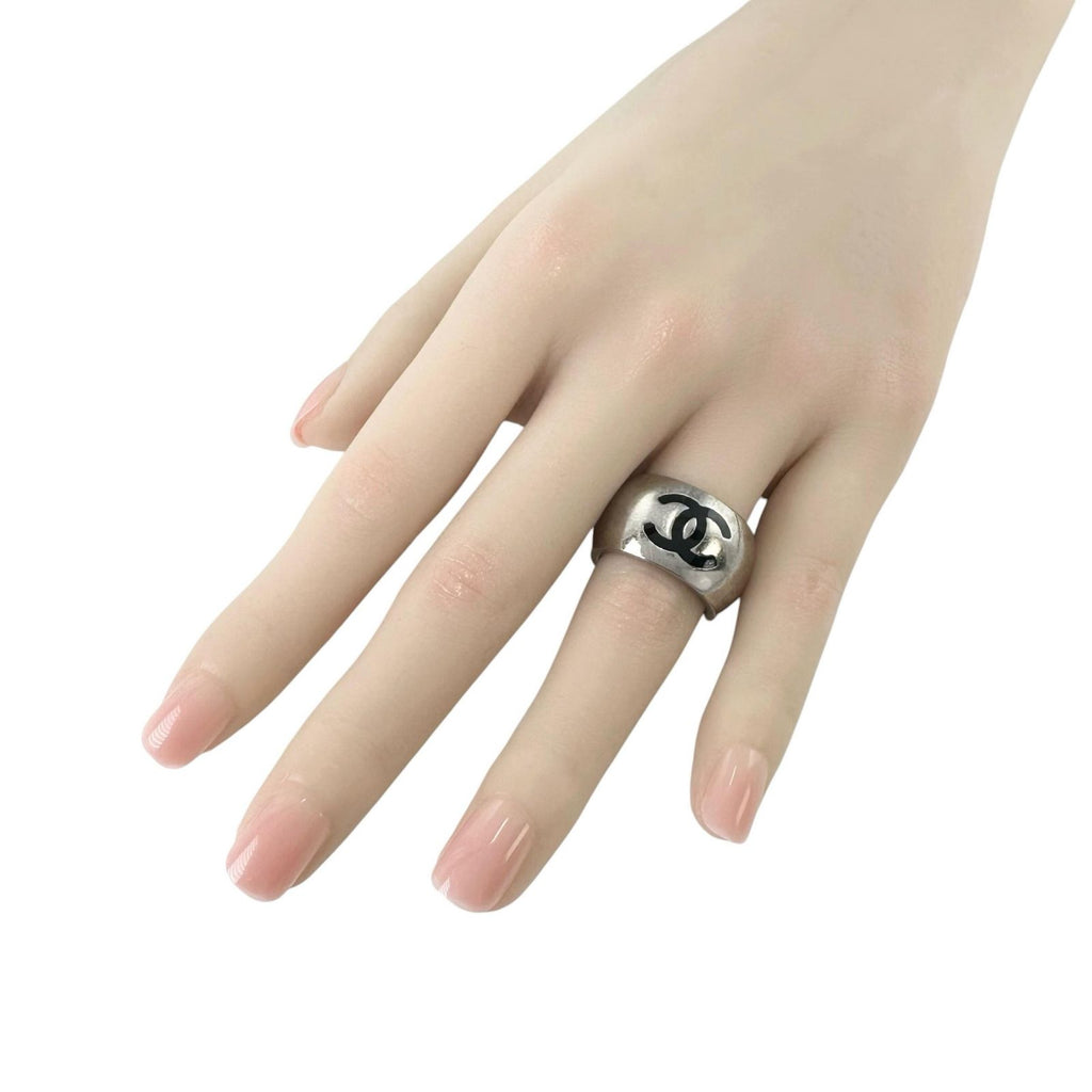 Chanel Ring Silver CC Logo