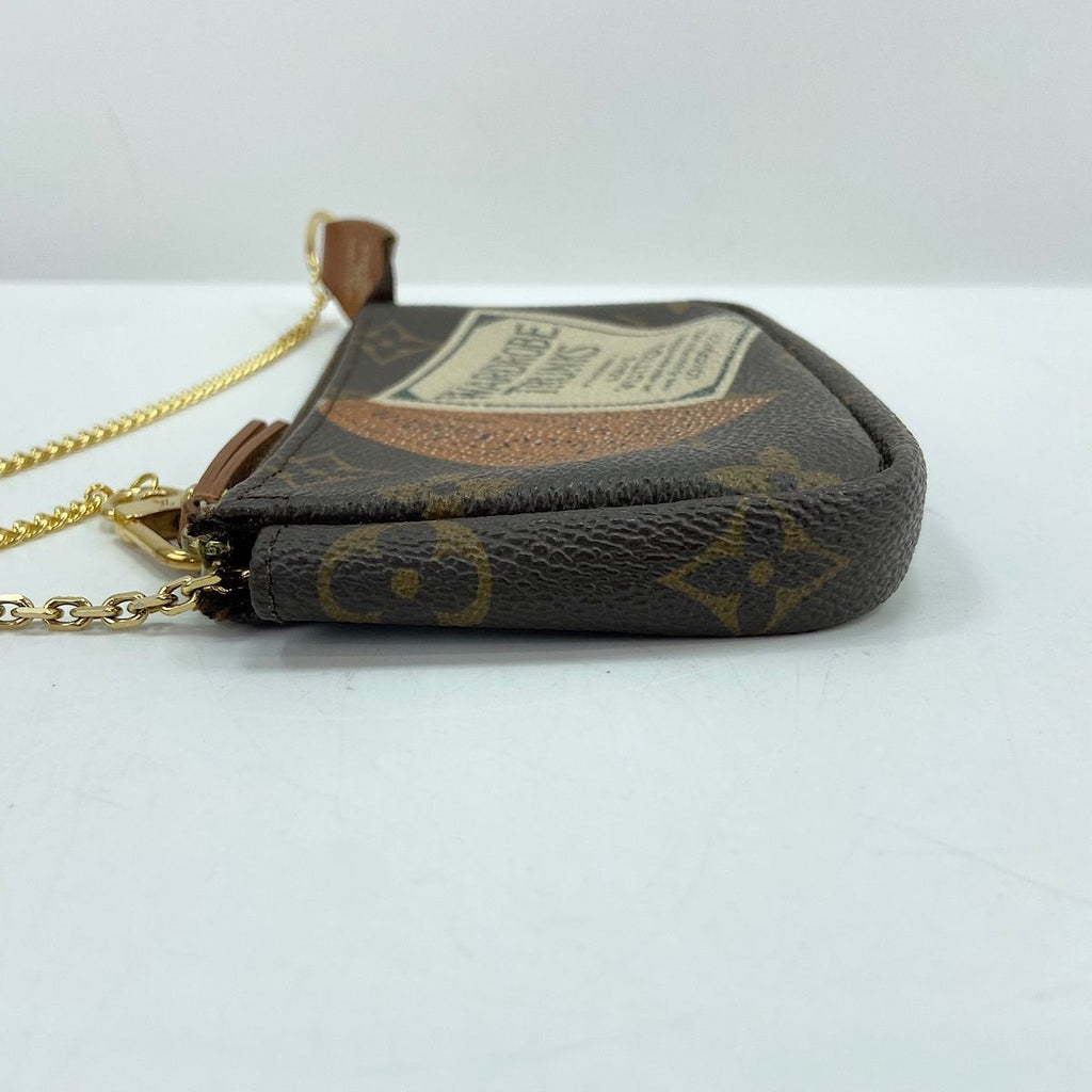 Louis Vuitton Pouch Trousse Cles