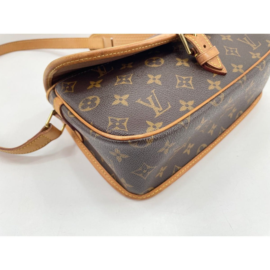 Louis Vuitton Shoulder Bag Sologne