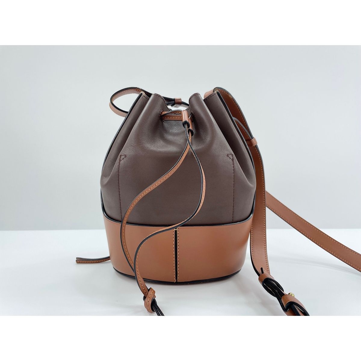 Loewe Shoulder Bag Balloon