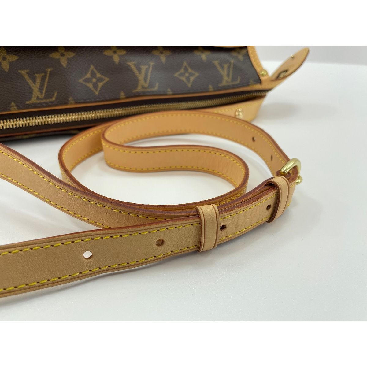 Louis Vuitton Shoulder Bag Popincourt