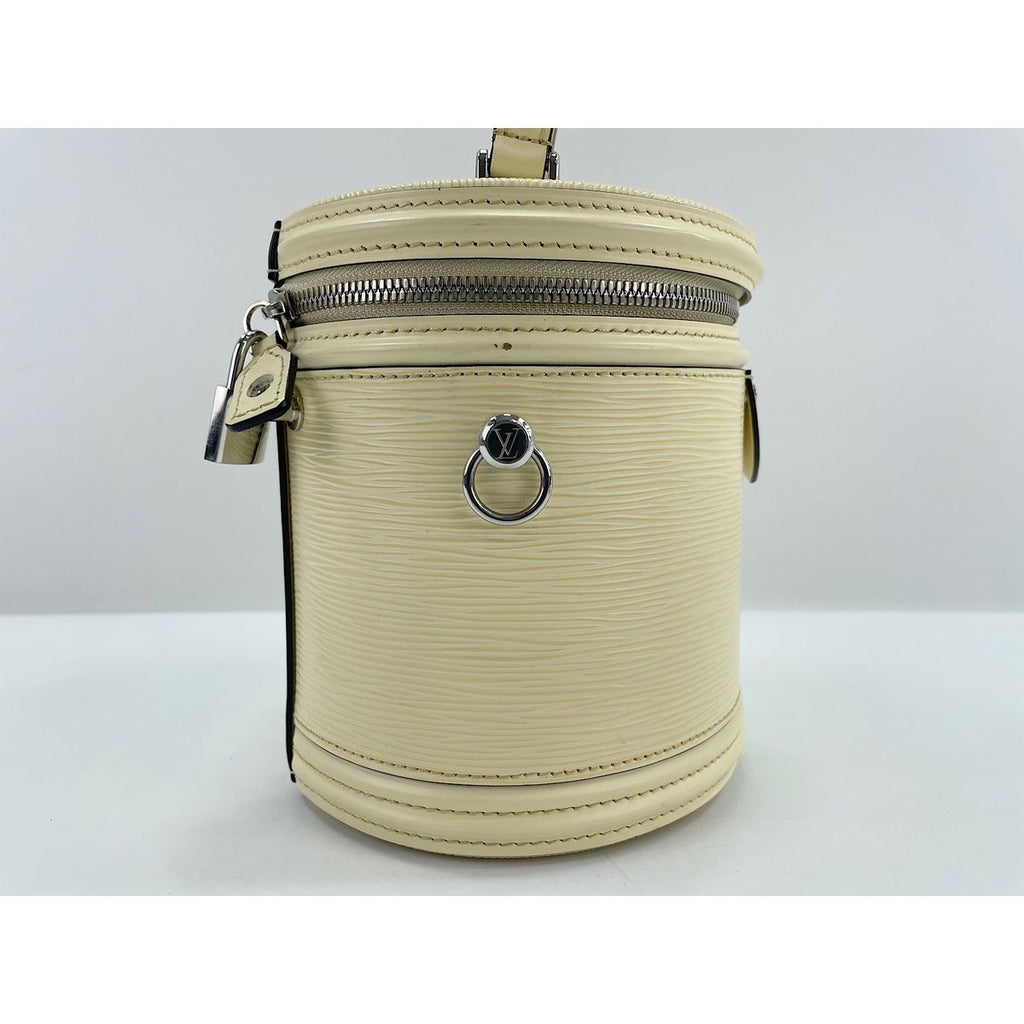 Louis Vuitton Handbag Cannes