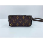 Louis Vuitton Shoulder Bag Vertical Box Trunk