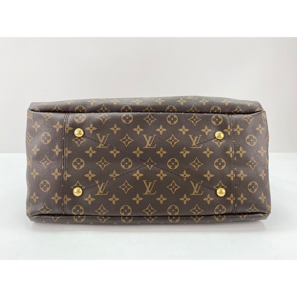 Louis Vuitton Handbag Brown
