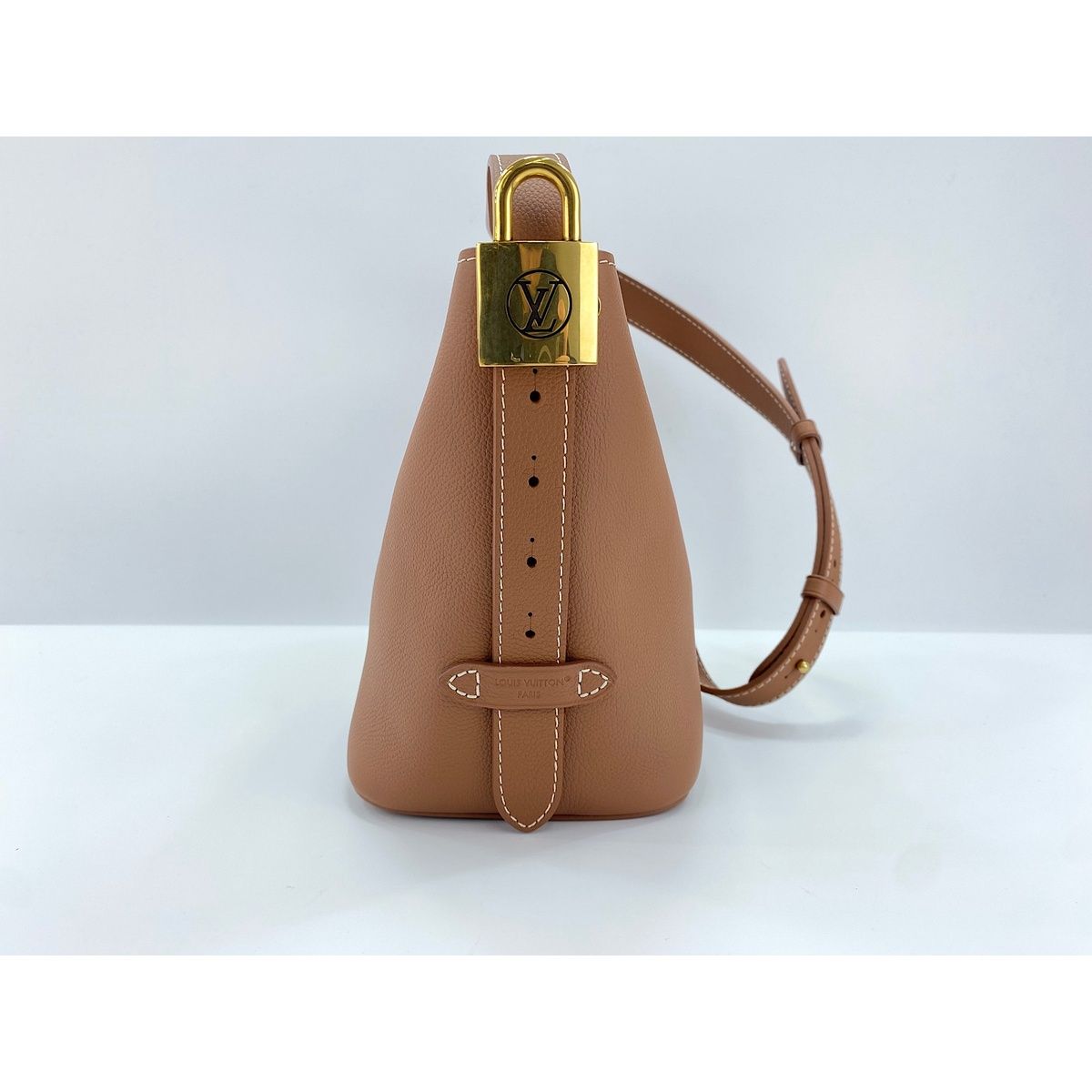 Louis Vuitton Shoulder Bag Lowkey