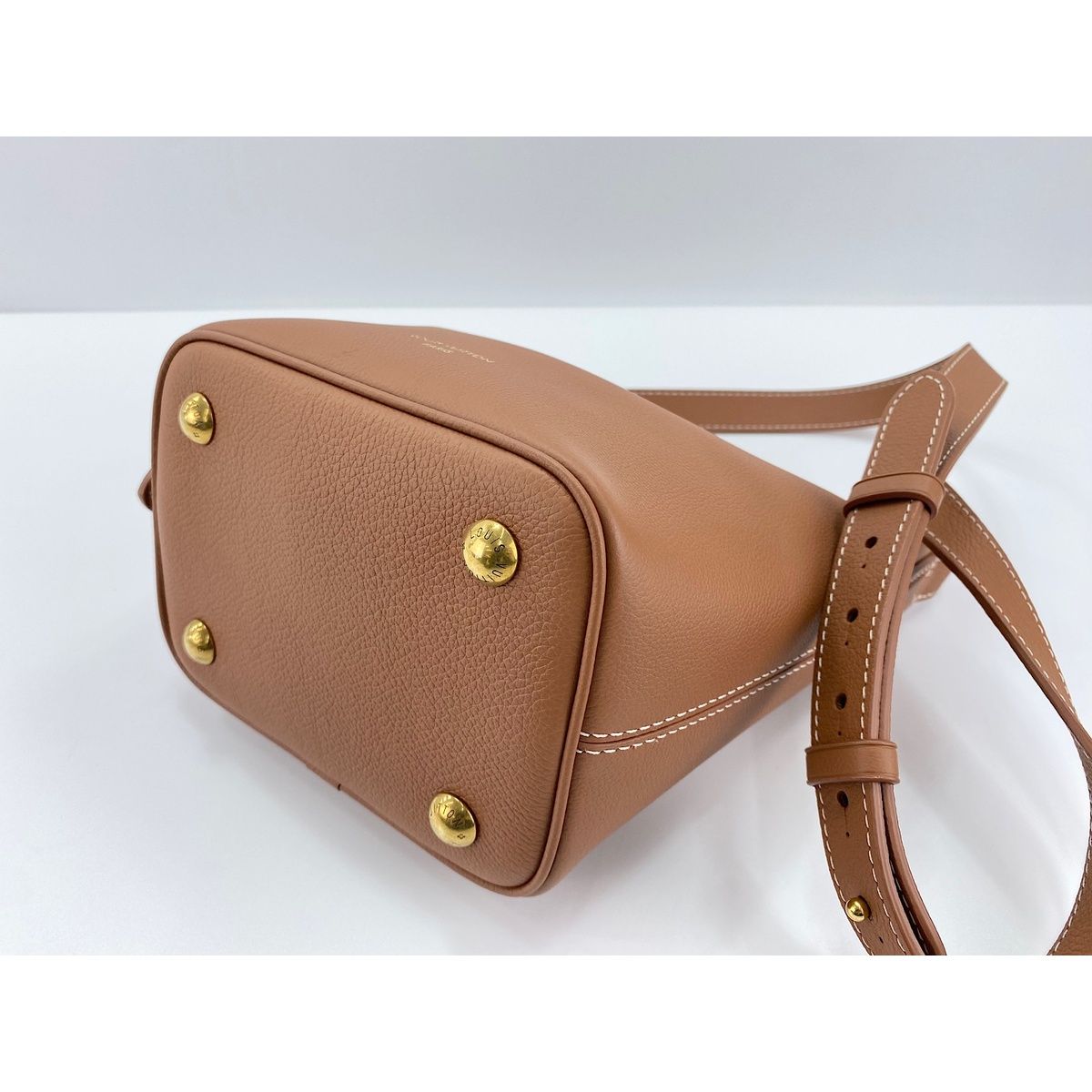 Louis Vuitton Shoulder Bag Lowkey
