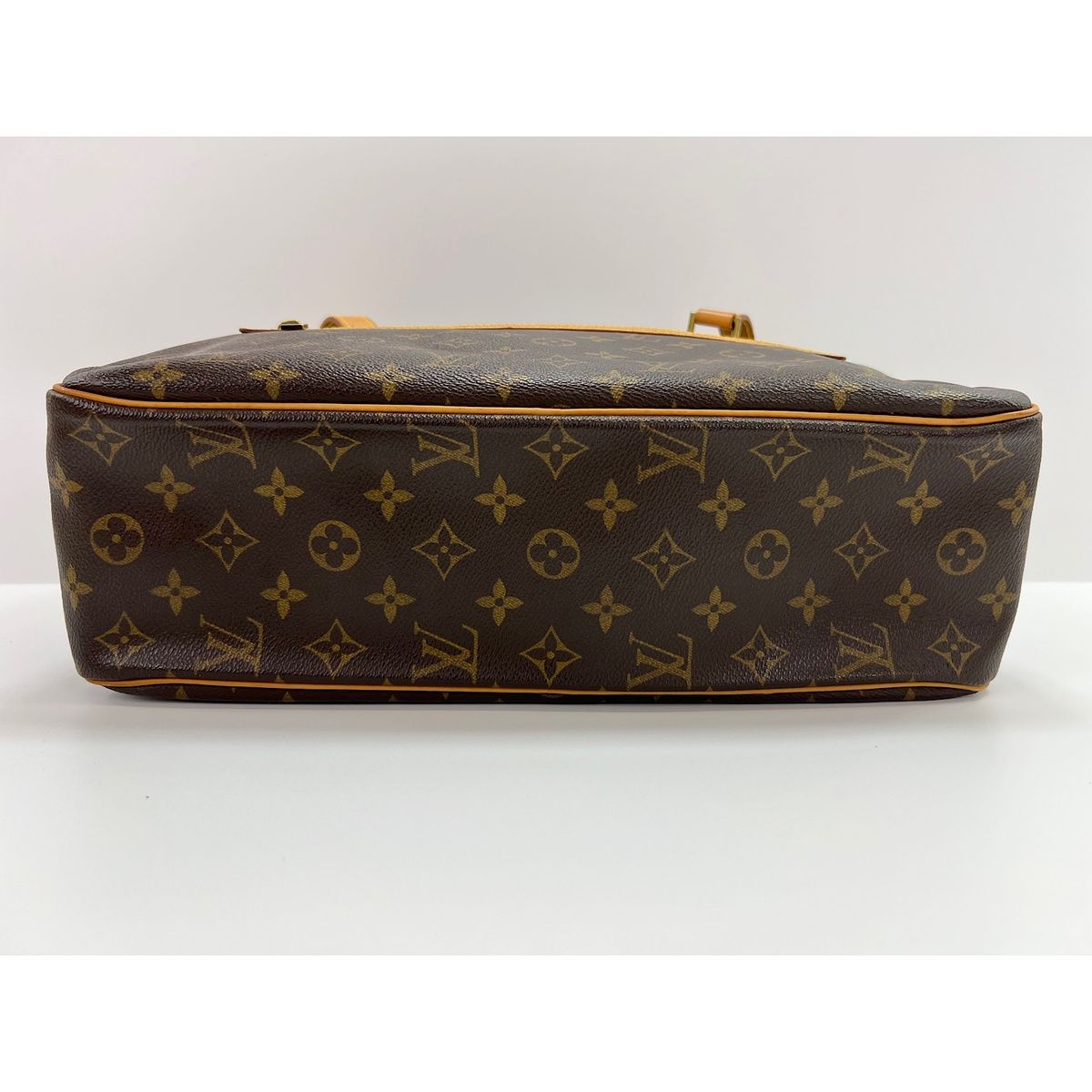 Louis Vuitton Shoulder Bag Cite