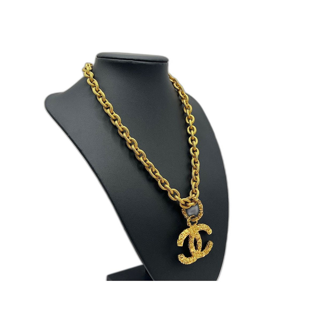 Chanel Necklace CC Logo Lava
