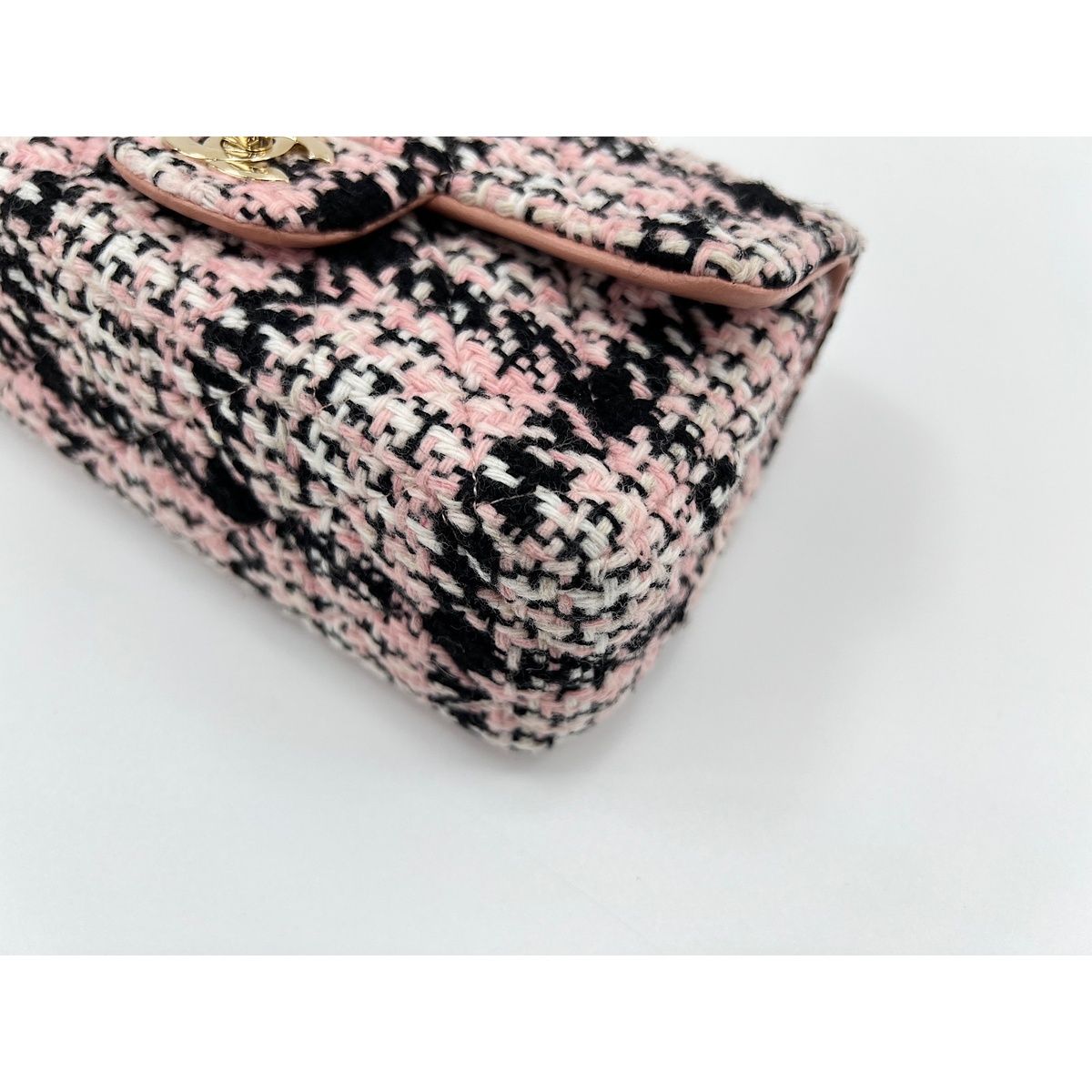 Chanel Shoulder Bag Mini Quilted