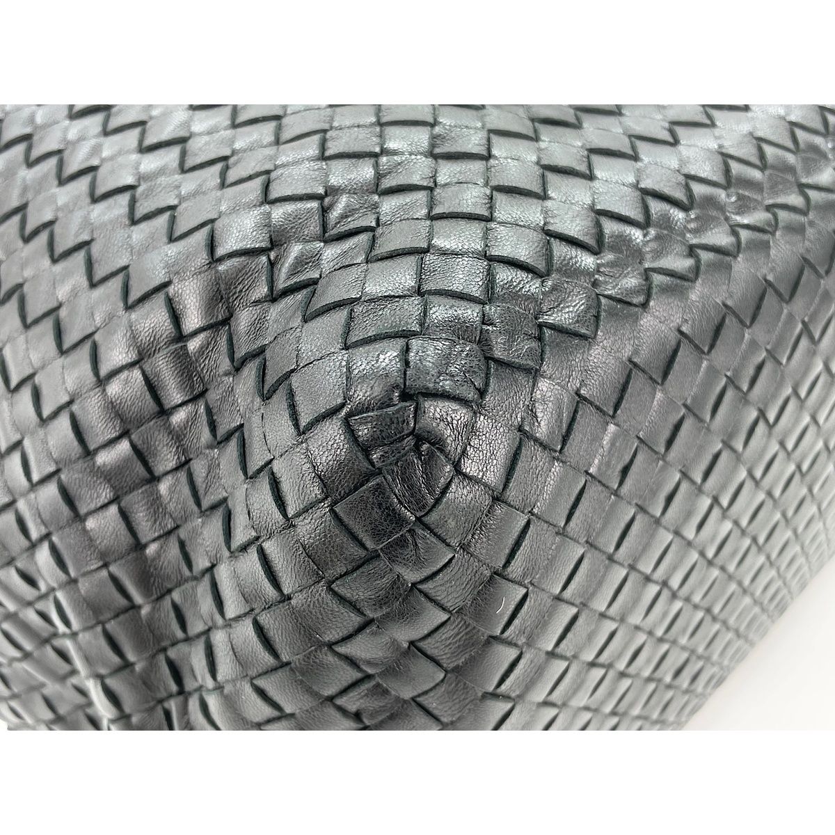 Bottega Veneta Boston Bag