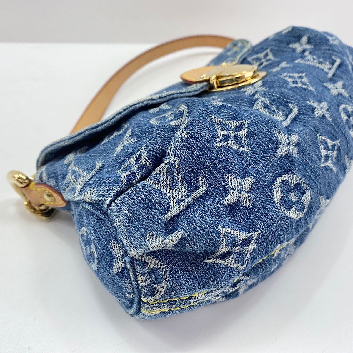 Louis Vuitton Shoulder Bag Mini Pleaty