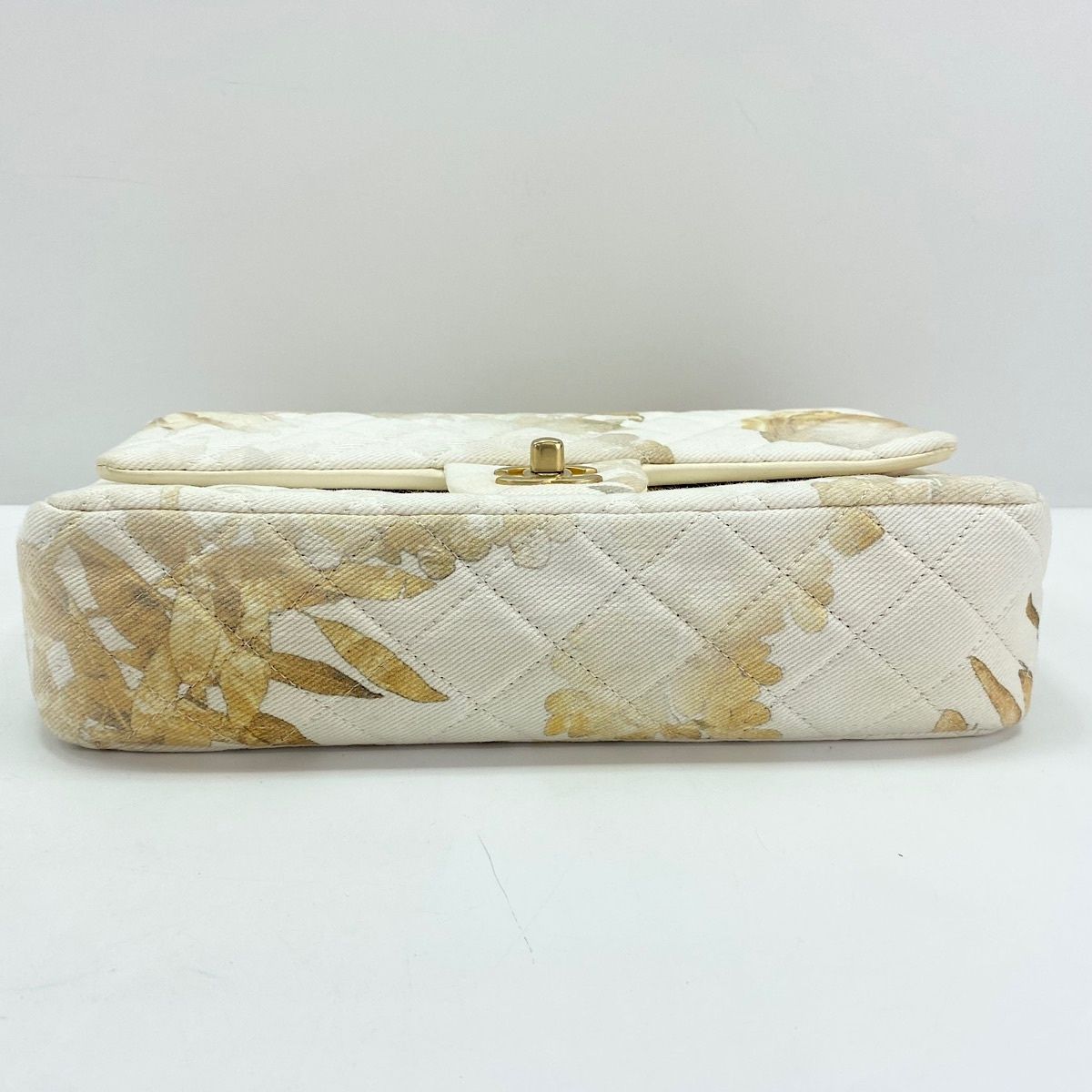 Chanel Shoulder Bag Quilted 25 Double Flap