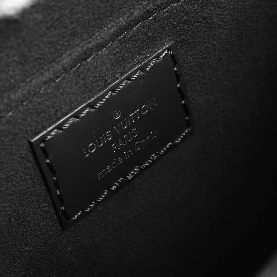 Louis Vuitton Handbag Petite Sac Plat — view 6