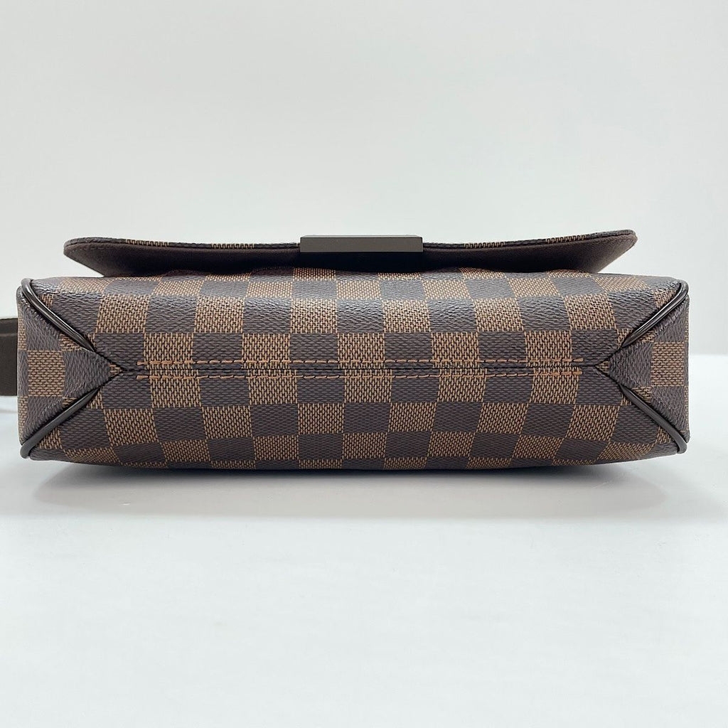 Louis Vuitton Shoulder Bag District PM