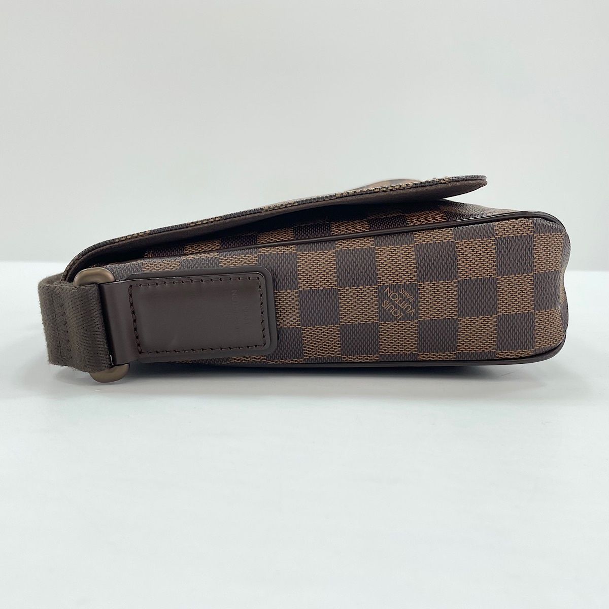 Louis Vuitton Shoulder Bag District PM