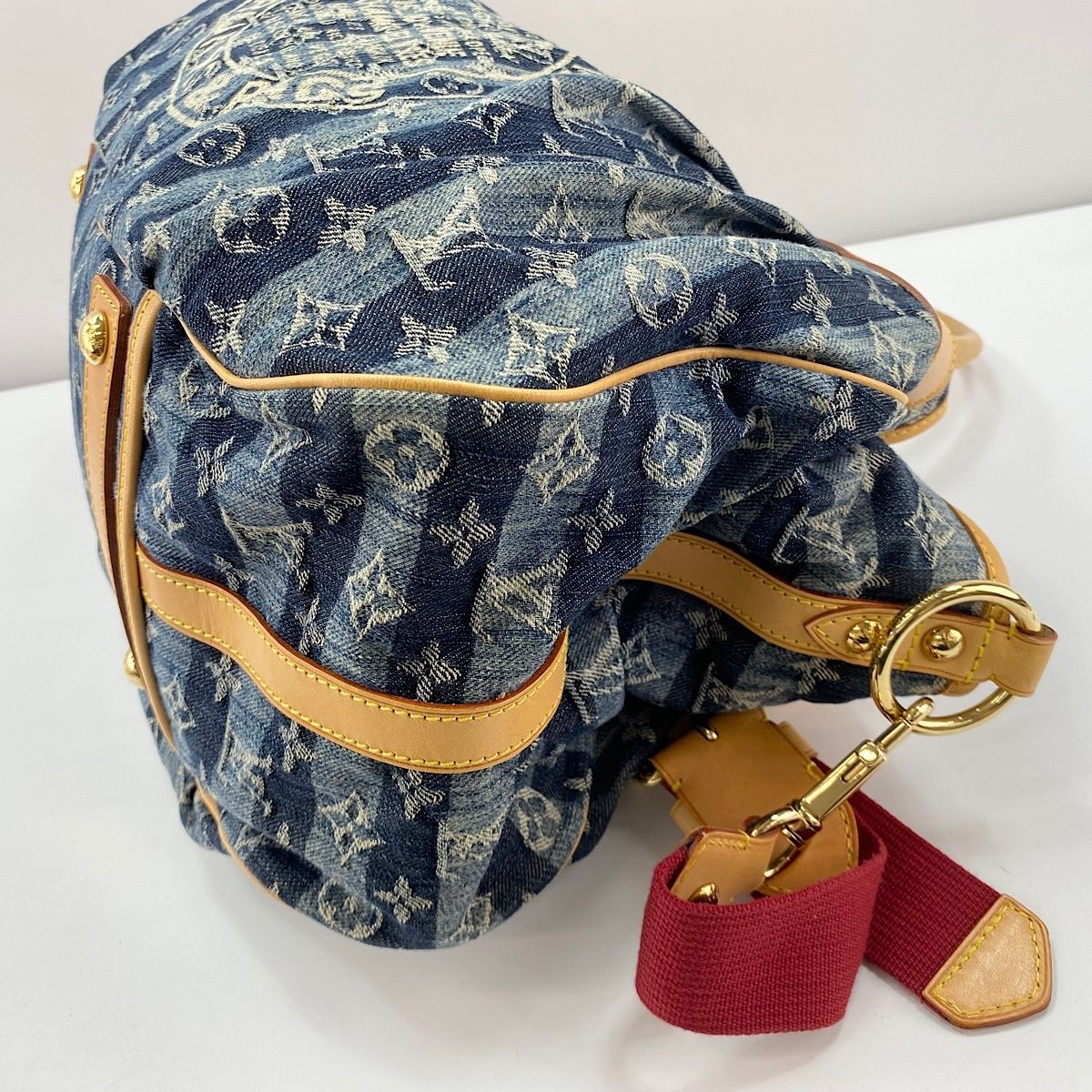 Louis Vuitton Tote Bag Cava Raye GM