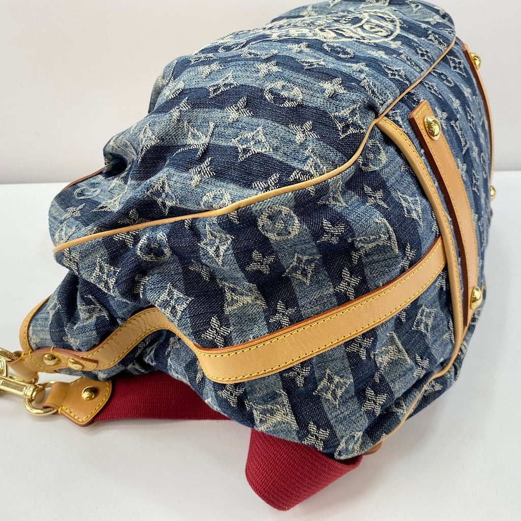 Louis Vuitton Tote Bag Cava Raye GM