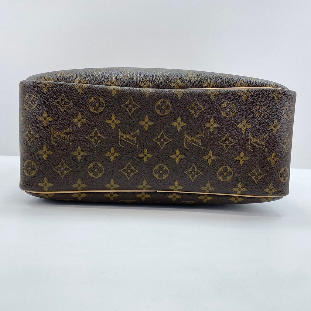 Louis Vuitton Handbag Deauville