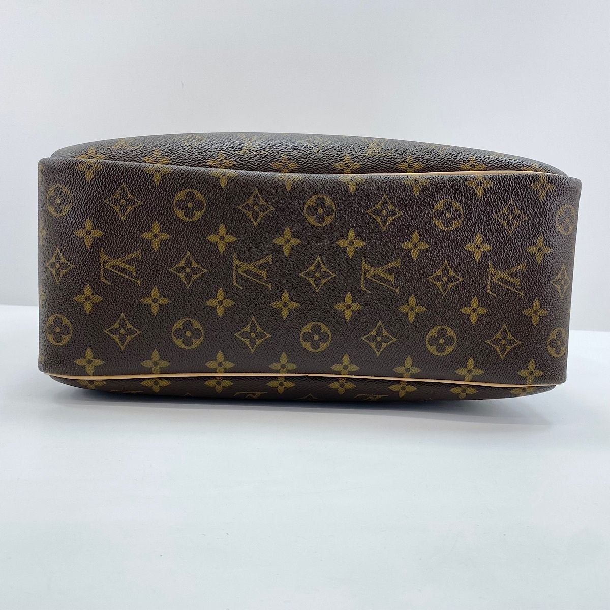 Louis Vuitton Handbag Deauville
