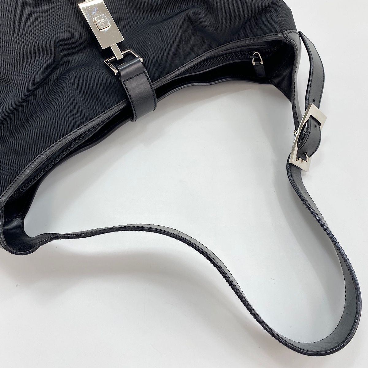 Gucci Shoulder Bag Jaqui