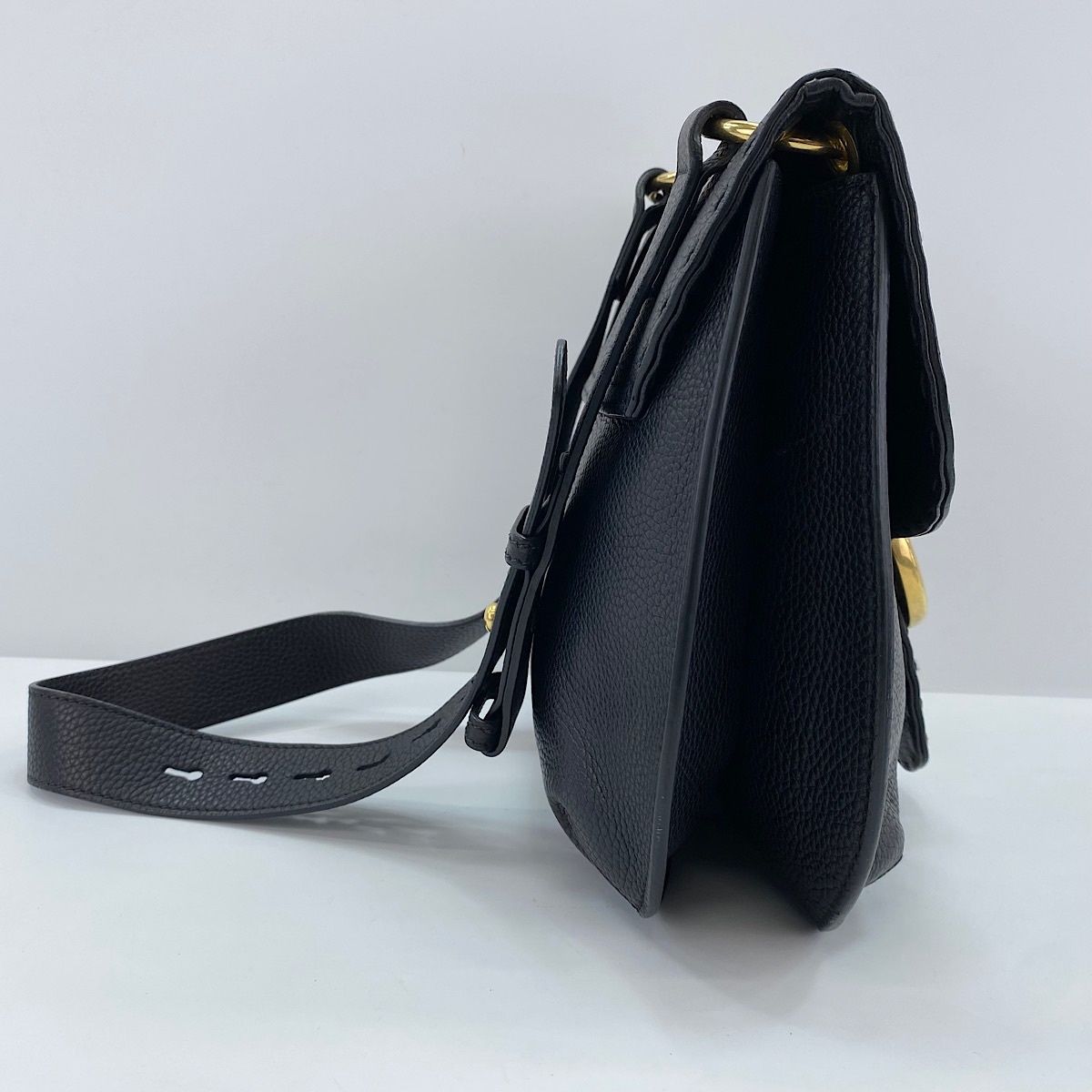 Gucci Shoulder Bag GG Marmont Tiger Head