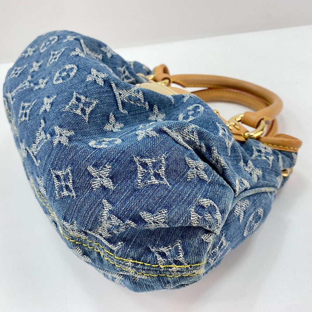 Louis Vuitton Handbag Pleaty