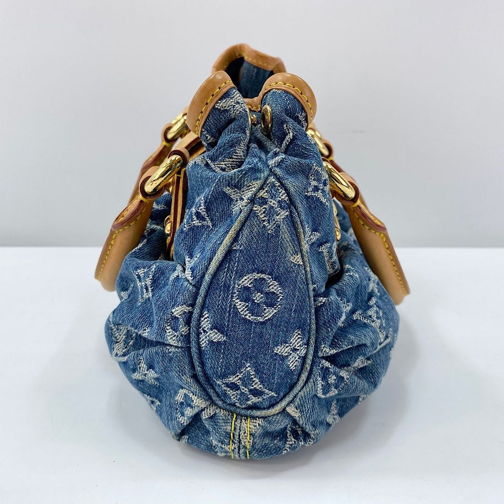 Louis Vuitton Handbag Pleaty