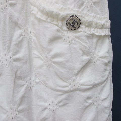 Chanel Sleeveless Crochet Knit Dress Mini Length 36 White CC Logo Button — view 7