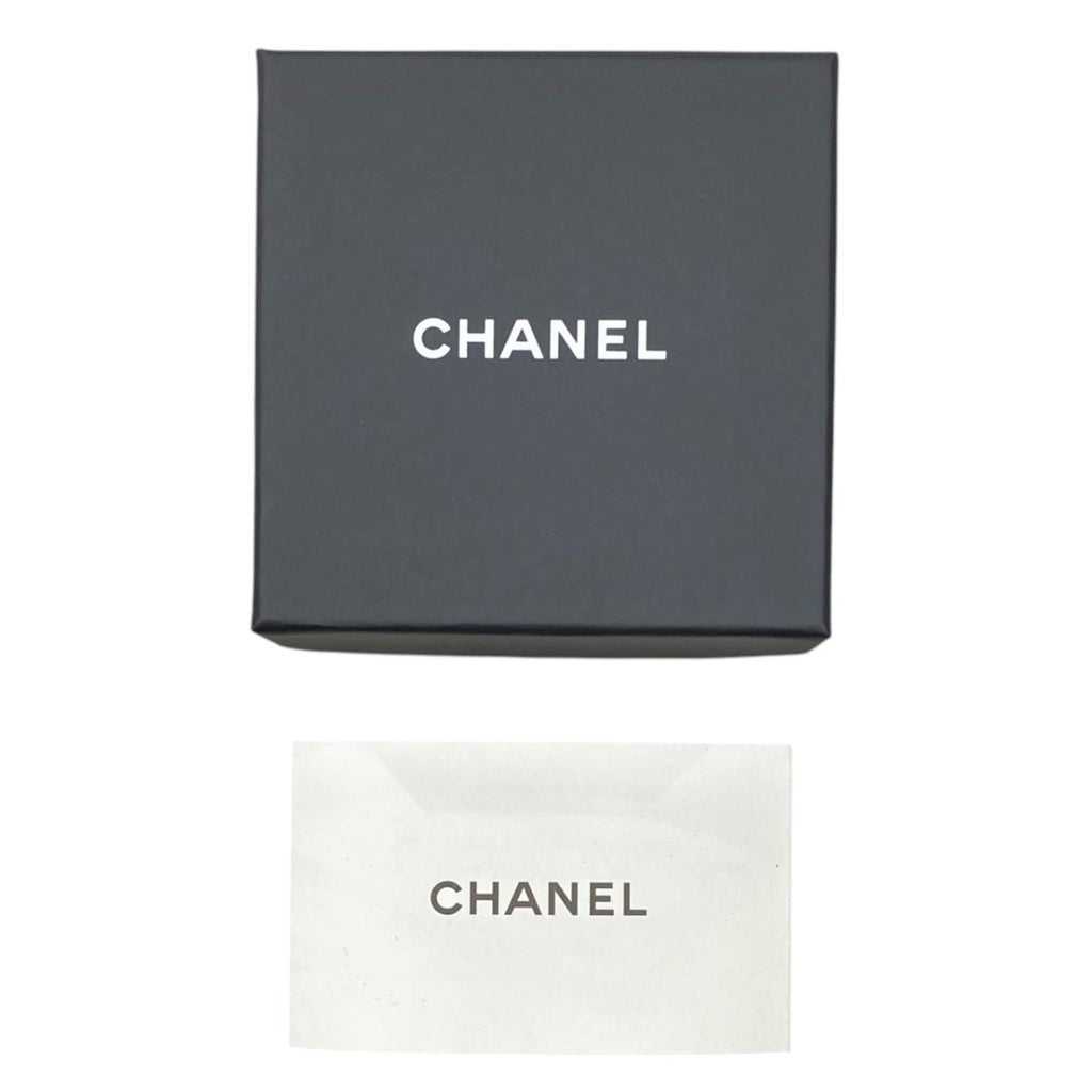Chanel Brooch CC Logo Rhinestone Silver — view 8