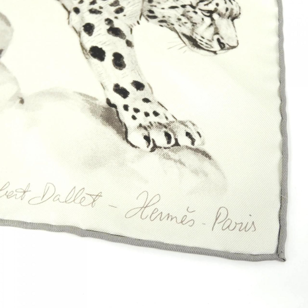 Hermes Dans L'atelier de Robert Dallet Carre Scarf — view 2